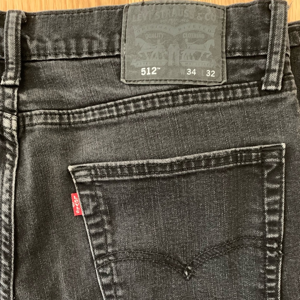 Levi’s style 512. Size 34x32.